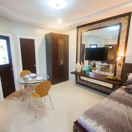 Nf Suites Davao Exterior foto